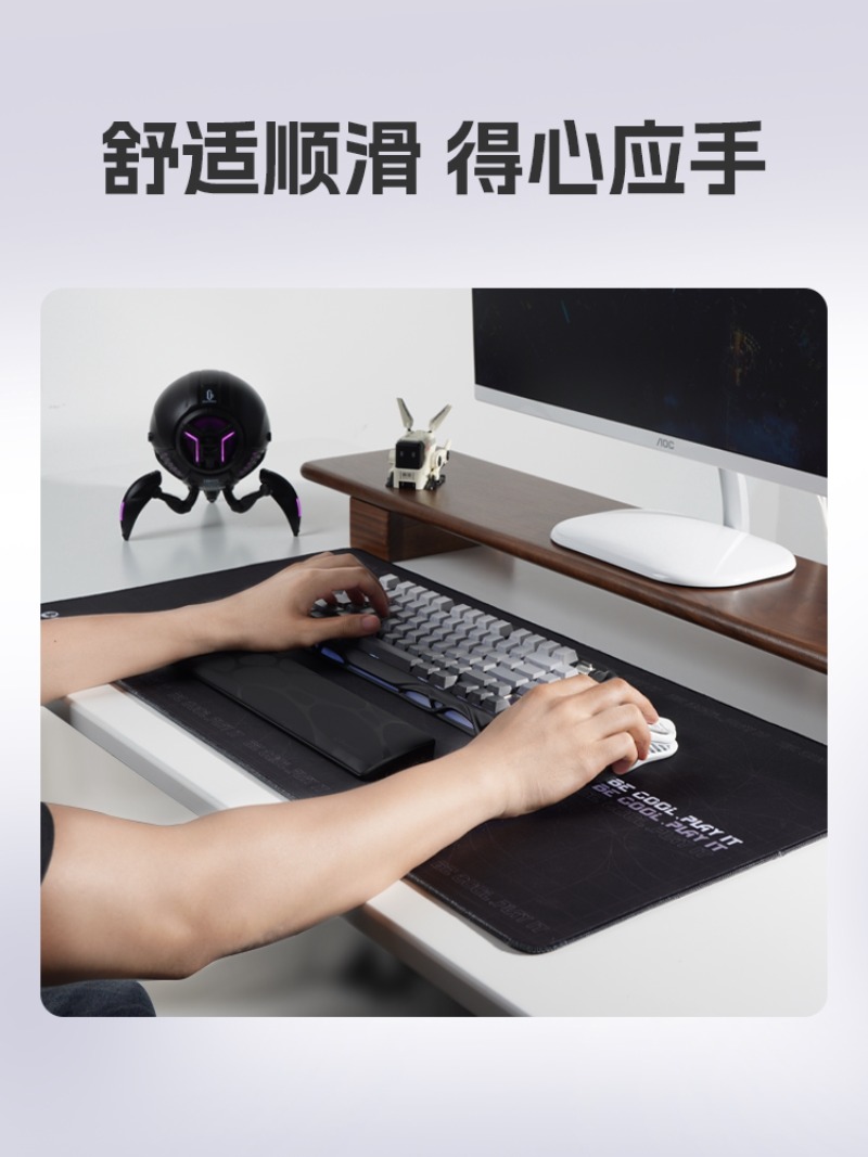 GravaStar Sci-Fi Ergonomic Key - огляд і ціна Ergonomic Desk Setup Keyboard